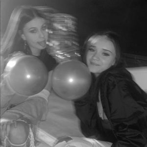 Meet your Posher, Sinead